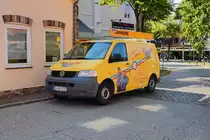 =VW T5 der Firma BRUHN steht im September 2018 in Burg auf Fehmarn