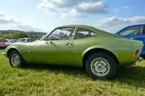 Ein wunderschön erhaltener Opel GT. Die Farbe ist natürlich Geschmackssache. (Warstein, September 2018)