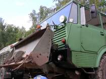 Blick auf das Planierschild eines Tatra 813 8x8,
beim 6. Internatinales Ostblocktreffen am 07.07.07 in P�tnitz