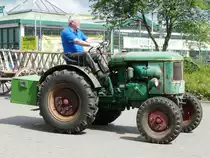 =Deutz besucht die Traktorenausstellung  Ahle Bulldogge us Angeschbach oh Lannehuse  in Angersbach im Juni 2018