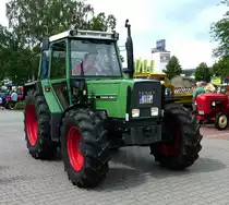 =Fendt Farmer 306 LS besucht die Traktorenausstellung  Ahle Bulldogge us Angeschbach oh Lannehuse  in Angersbach im Juni 2018