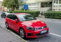 VW Golf VII Variant GTD am 06.08.2018. Standort: Pécs (HU).