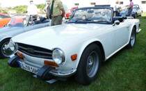 =Triumph TR 6, ausgestellt bei Blech & Barock im Juli 2018 auf dem Gelände von Schloß Fasanerie bei Eichenzell
