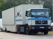 MAN 14.232 als  Mobile Geschäftsstelle  in Neubrandenburg am 03.06.2018