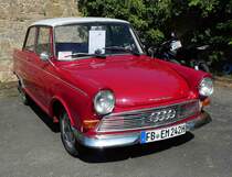 =DKW F12, Bj. 1965, 33 PS, ausgestellt bei Blech & Barock im Juli 2018 auf dem Gelände von Schloß Fasanerie bei Eichenzell