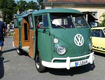 =VW T 1, ausgestellt bei Blech & Barock im Juli 2018 auf dem Gelände von Schloß Fasanerie bei Eichenzell