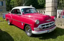=Chevrolet Two Ten Club Coupe , Bj. 1953, ausgestellt bei Blech & Barock im Juli 2018 auf dem Gelände von Schloß Fasanerie bei Eichenzell