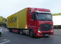 =MB Actros der Spedition LOG IN verlässt einen Rastplatz an der A 3 im September 2018