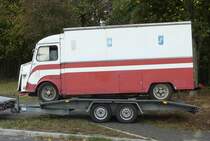 =Citroen Typ H auf den Weg zur Restaurierung, gesehen an der A 3 im September 2018