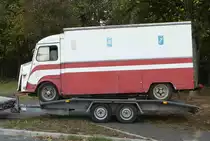 =Citroen Typ H auf den Weg zur Restaurierung, gesehen an der A 3 im September 2018