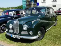 =BMW 501, Bj. 1954, 72 PS, ausgestellt bei Blech & Barock im Juli 2018 auf dem Gelände von Schloß Fasanerie bei Eichenzell