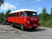 sch�ner LO-Bus mit einem Luaz im Gep�ck,
beim 6. Internatinales Ostblocktreffen am 08.07.07 in P�tnitz