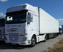 =DAF-Sattelzug steht auf einem Rastplatz an der A3, 09-2018