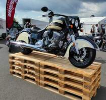 =Indian wird präsentiert beim Fuldaer Autotag 2018 im August 