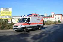 Malteser Mercedes Benz Sprinter RTW am 29.09.18 bei der Katastrophenschutzübung Frankopia in Frankfurt am Main Osthafen