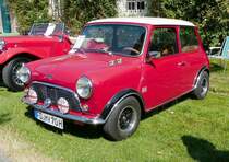 =Mini, Bj. 1984, 55 PS, ausgestellt bei Blech & Barock im Juli 2018 auf dem Gelände von Schloß Fasanerie bei Eichenzell