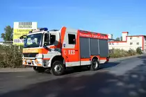 Feuerwehr Frankfurt am Main Mercedes Benz LF20 (Florian Frankfurt 14/44) am 29.09.18 bei der Katastrophenschutzübung Frankopia in Frankfurt am Main Osthafen