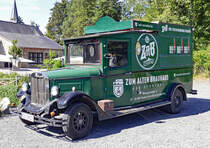 Asquith Promotionwagen (auf Oldtimer-Look gestylt)  Zum Alten Brauhaus  in Kreuzweingarten - 02.08.2018