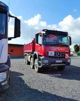 =MB Arocs Kipper als Mietfahrzeug, gesehen beim Fuldaer Autotag 2018 im August
