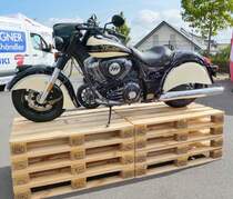 =Indian wird präsentiert beim Fuldaer Autotag 2018 im August