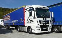 =MAN TGX 18.440-Sattelzug aus Polen rastet an der A 66 im Oktober 2018