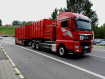 MAN-Hängerzug samt Entsorgungscontainer im Bereich Salem-Schloß; 180906