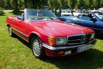 =MB 230 SL, Bj. 1965, ausgestellt bei Blech & Barock im Juli 2018 auf dem Gelände von Schloß Fasanerie bei Eichenzell