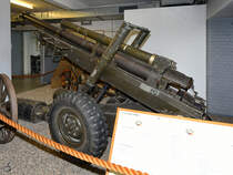 Die amerikanische 105mm Haubitze XM204 Mitte August 2018 in der Wehrtechnischen Studiensammlung Koblenz.