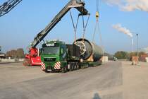 Spedition Kübler MAN TGX V8 Schwerlastsattelzug am 20.10.18 beim Tag der offenen Tür in neuem Schwerlastzentrum im Mannheimer Hafen 