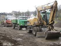Weimar M900, W50LA/Z und CAT M313C standen sch�n aufgereiht auf der Baustelle