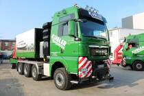 Spedition Kübler MAN TGX V8 Schwerlastzugmaschine am 20.10.18 beim Tag der offenen Tür in neuem Schwerlastzentrum im Mannheimer Hafen 