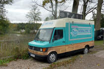 2018-10-03; Auf der Rundreise durch Polen entdeckte ich diesen leider geschlossenen Eis-Verkaufswagen