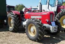 =Schlüter Super 1250 V, gesehen am Baiersröder Hof im August 2018