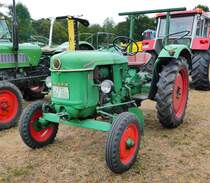 =Deutz D 30 steht bei den Traktorfreunden Mackenzell im September 2018