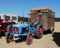 =Fordson Dexta Spezial, ausgestellt am Baiersröder Hof im August 2018