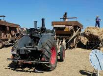 =Lanz steht bereit zur nächsten Dreschvorführung am Baiersröder Hof im August 2018