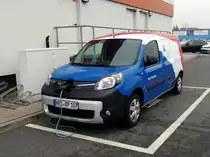 Renault Kangoo Elektrofahrzeug des Hafens Rostock am 05.11.17 in Rostock
