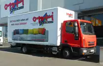 =Iveco als Möbeltransporter der Firma OPTI steht im Oktober 2018 in Petersberg
