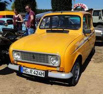 =Renault R 4, steht am Baiersröder Hof im August 2018