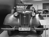 Der Wanderer W23S war ein mittlerer geländegängiger PKW aus dem Jahr 1940. (August Horch Museum Zwickau, August 2018)