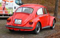 =VW Käfer steht in 11-2018 in Petersberg