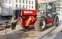=Manitou-Teleskoplader der Firma SCHMITT, gesehen im November 2018 in Fulda

