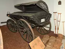 Ein Sanitätskutschwagen Anfang Juni 2018 im Verteidigungs- und Garnisonsmuseum Aalborg.