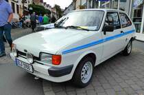 =Ford Fiesta, ausgestellt beim Sockenmarkt in Lauterbach, 09-2018