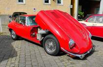 =Jaguar E, Bj. 1969, 265 PS, ausgestellt beim Sockenmarkt in Lauterbach, 09-2018