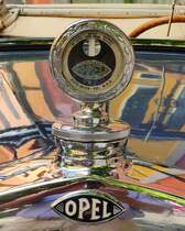 =Opel Temperaturanzeige, gesehen beim Hünfelder Stadtfest, 08-2018
