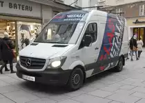 =MB Sprinter von GLAS + METALL WEISSOFNER steht im Dezember 2018 in Salzburg