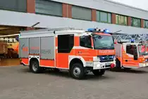 Feuerwehr Aschaffenburg Mercedes Benz Atego HLF1 (Florian Aschaffenburg 1/40/1) am 14.12.18 bei einen Fototermin 
