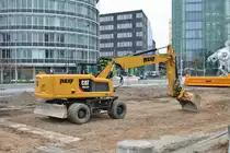 CAT M322F am 15.12.18 in Heidelberg Hauptbahnhof 
