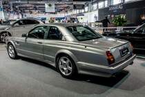 Rückansicht: Bentley Continental R Le Mans. V8 Motor, 426 PS, 875 Nm. Foto: Auto Zürich, November 2018